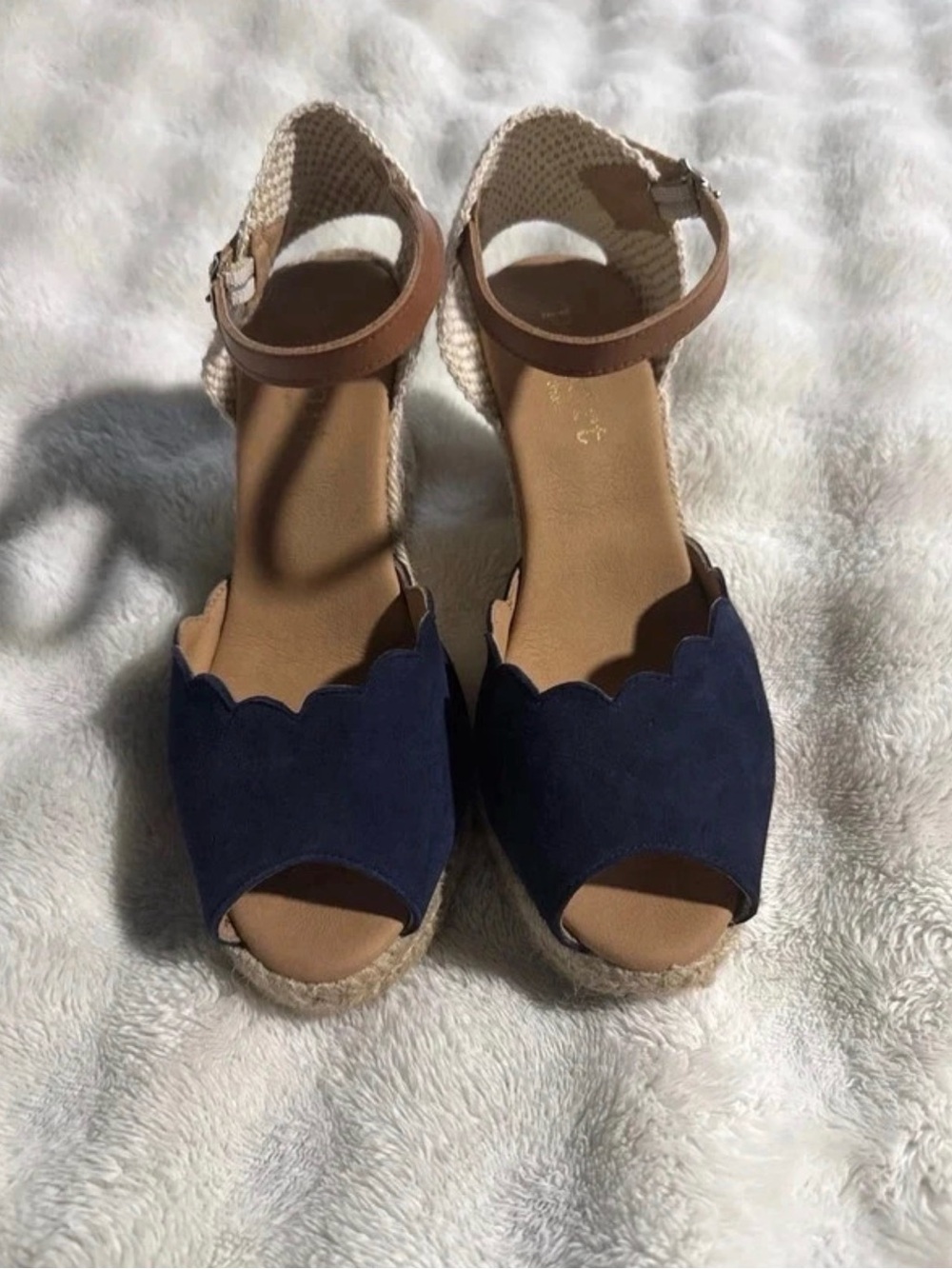 Paseart Women’s Navy Scallop Espadrille Wedge Sandals